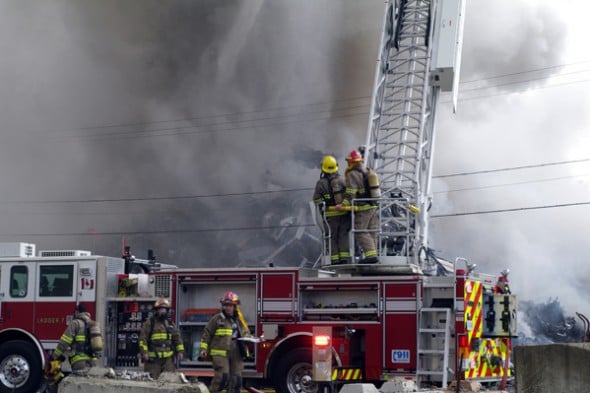 Salvage yard burning at Marysville | Kimberley